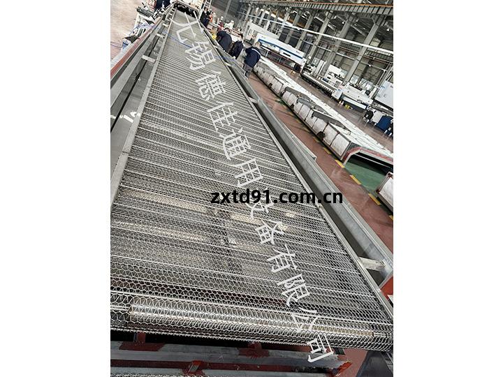 高溫(wen)噴(pen)塗鋁板生產(chan)線(xian)